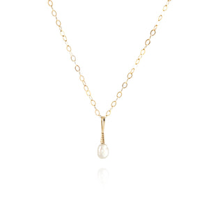 pearl pendant dainty gold necklace 