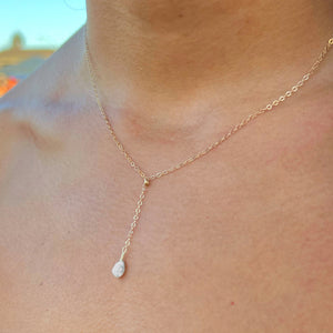 simple dainty pearl lariat drop necklace