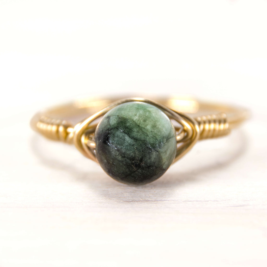 Emerald Simple Ring